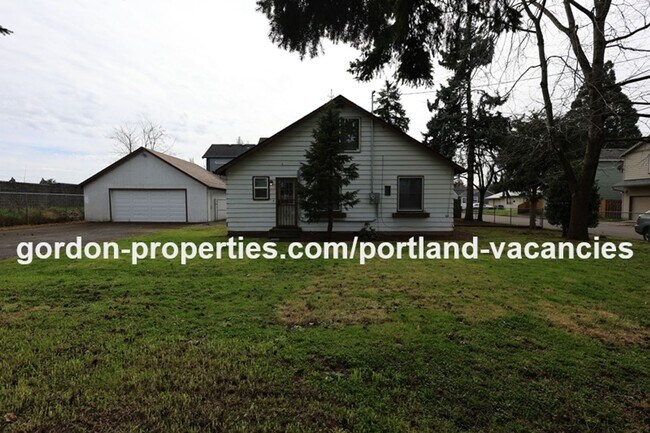 Photo - NE 94th Ave - Vintage Montavilla 2 bedroom house