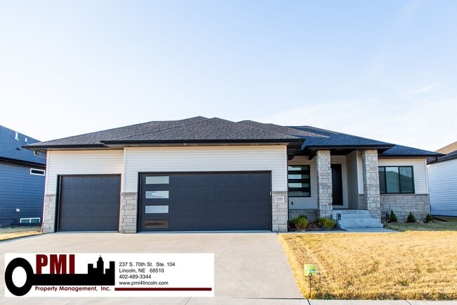 Photo - 5 Bedroom and 3 Bathroom House