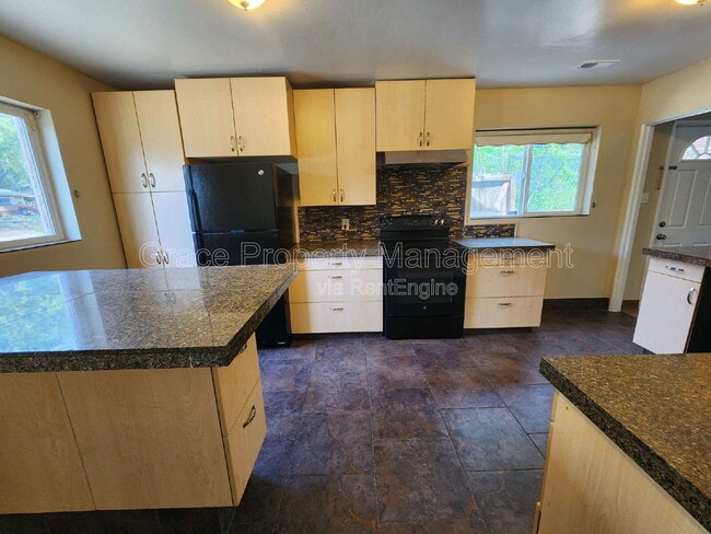 Photo - 9120 Ogden St