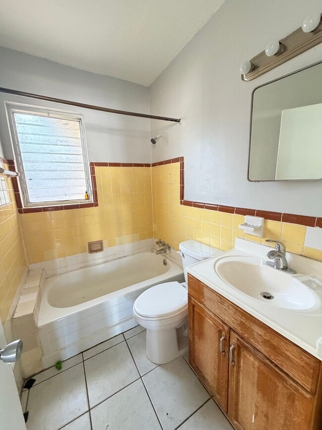 Photo - $0 Deposit Option – 2/1 Home on Clark Rd