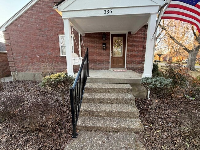 Building Photo - 336 Monohan Dr