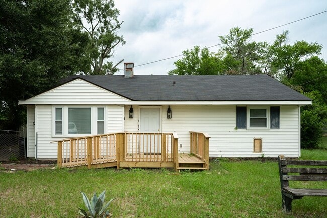 Building Photo - 3220 Alpine Rd Rental