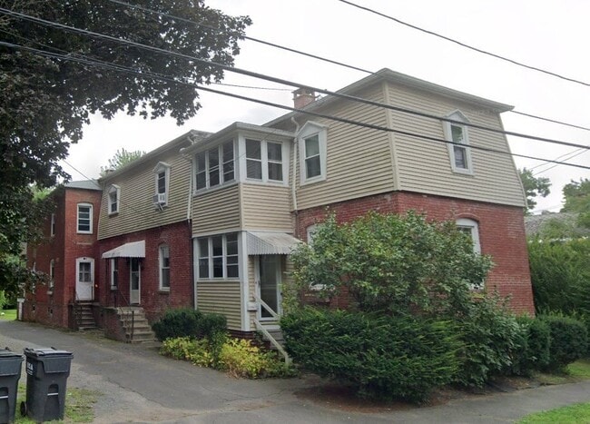 Building Photo - 54 Williams St Unit 1