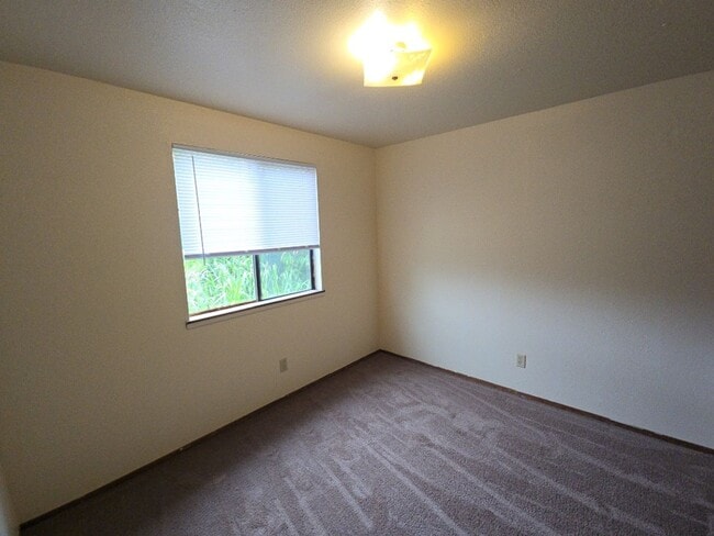 1657 Benjamin Ct