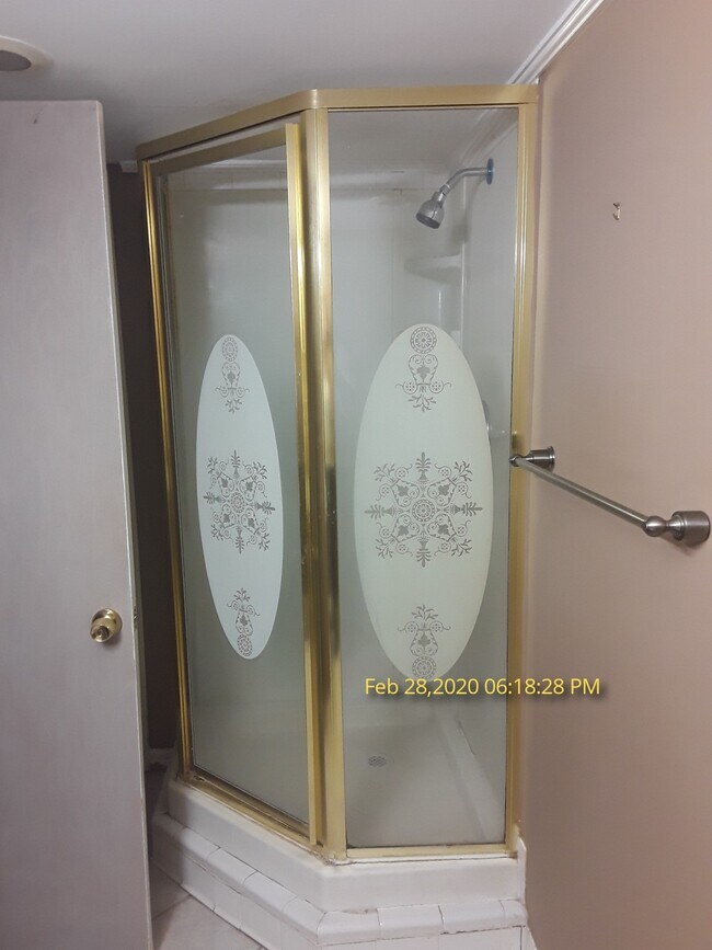 Photo - 307 Short Rd