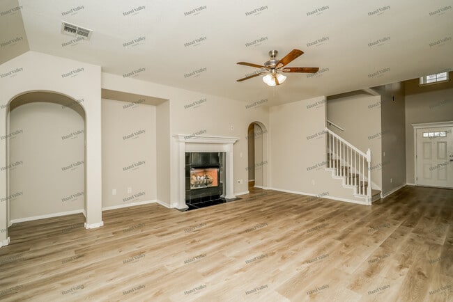 Photo - 10101 E 95th Ct N