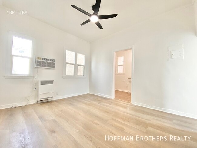 Photo - 416 S Burlington Ave Unidad 1/2