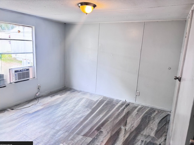 Photo - 19 Kinnett Dr