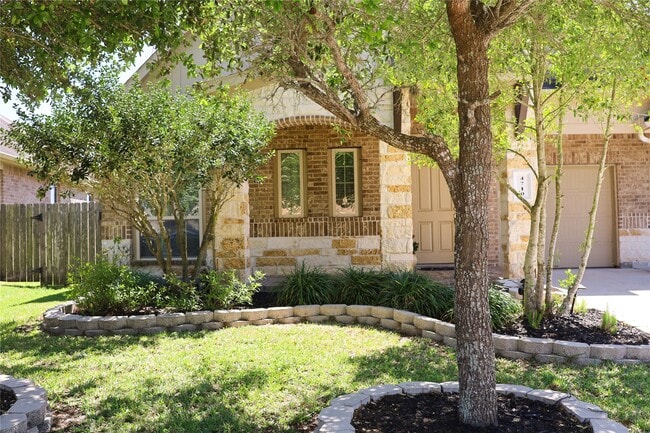 Photo - 4710 Tilbury Trail