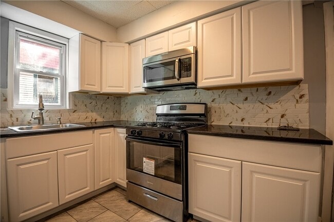 Photo - 780 S Irvine Ave Unit 101