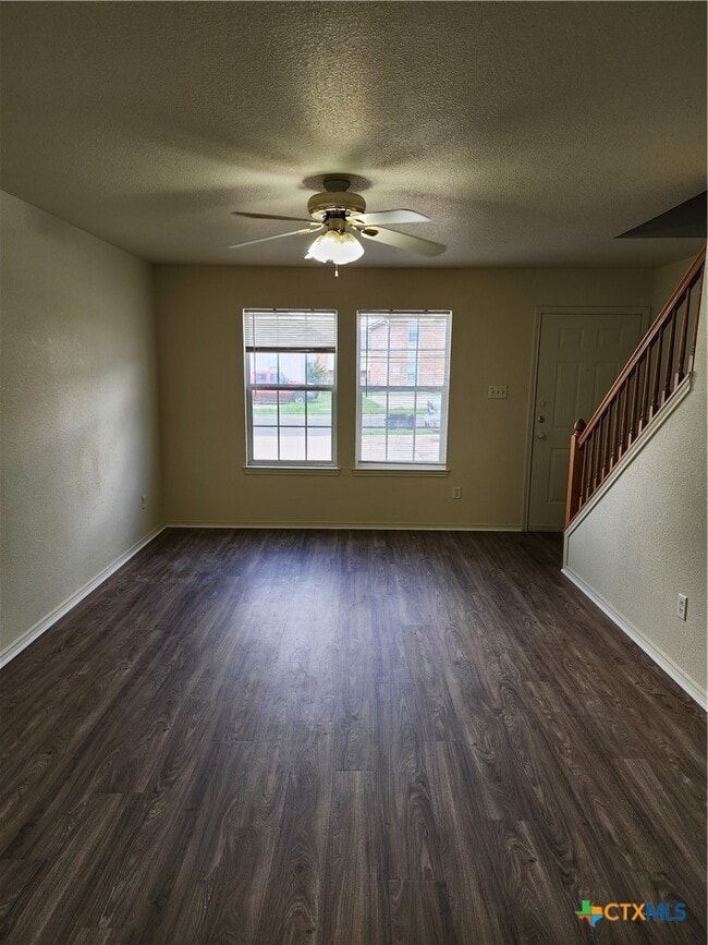 Photo - 5709 Redstone Dr Unit B