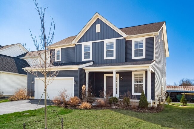 Photo - 6688 Constitution Way