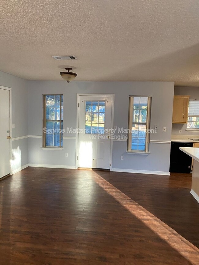 Photo - 5746 Rolling Hills Dr