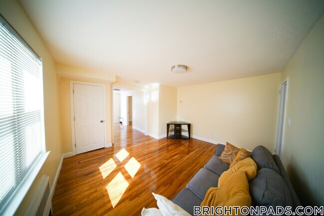 Photo - 265 Corey Rd Unidad 1