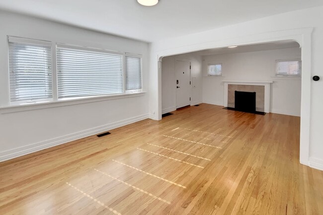 Photo - 754 E 1700 S