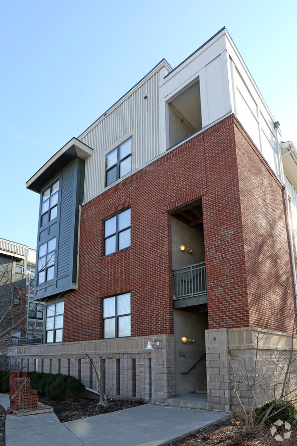 Photo - City Court Condominiums