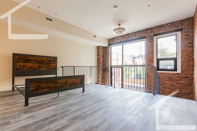 Photo - 1Br/1Bth apartment in Boston! Great location! LOFT !!!