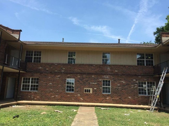 Photo - 1716 DuPont Ave