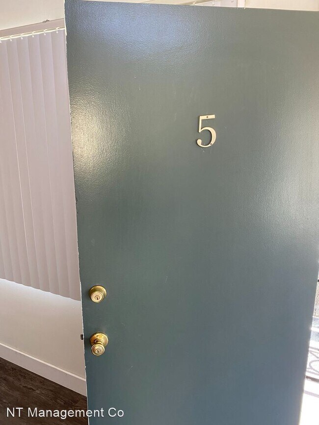 Photo - 1 br, 1 bath Apartment - 3538 Keystone Ave...