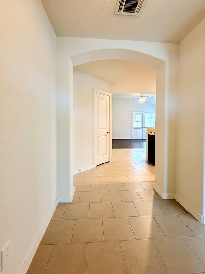 Photo - 6807 Bardsdale Ct