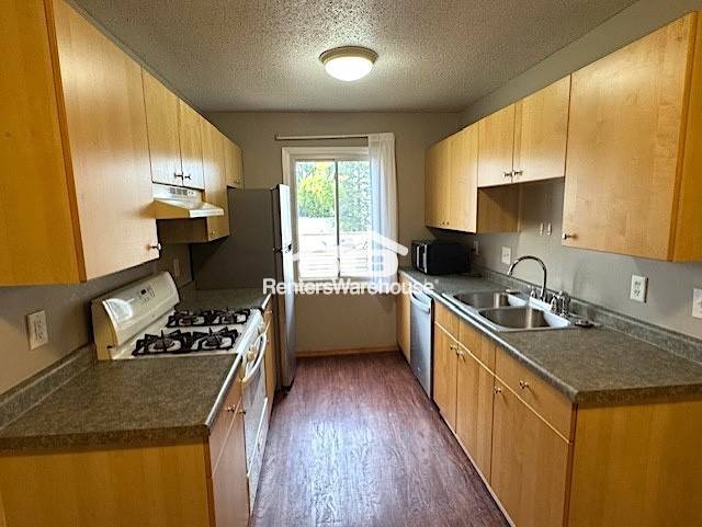 10840 Rockford Rd Unidad 203