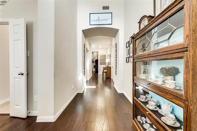 Photo - 1014 Somerset Cir