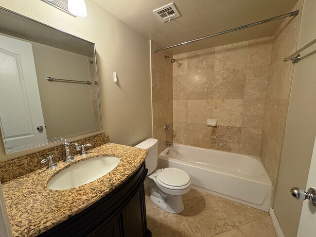 3200 S Litzler Dr