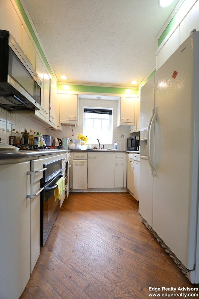 Photo - 140 Lake Shore Rd Unidad 1