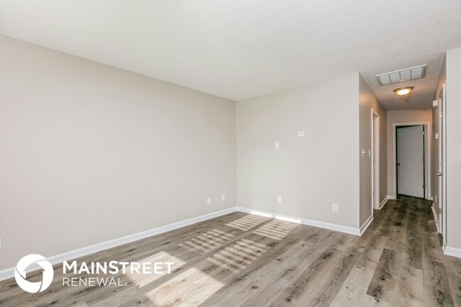 Photo - 4018 Sudbury Rd