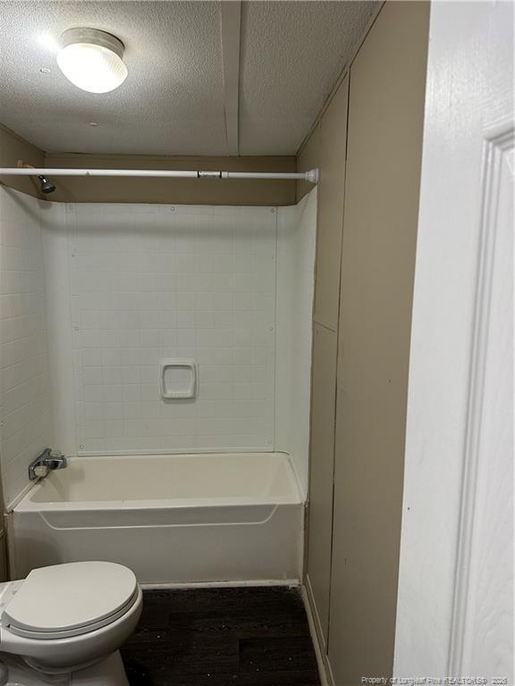 Photo - 6330 Crestwood Ave