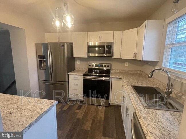 Photo - 15730 Piller Ln