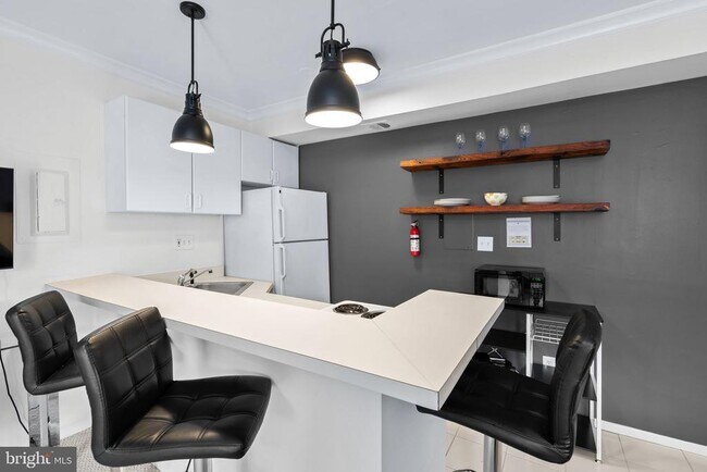 Photo - 2515 P St NW Unit 302