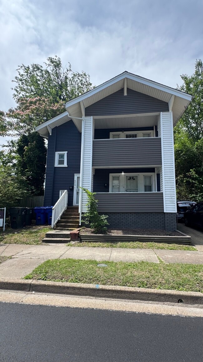 Photo - 409 W 27th St Unit B