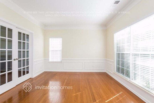 Photo - 4817 Brownes Ferry Rd