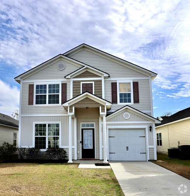 Building Photo - 201 Chapel Lake S Rental