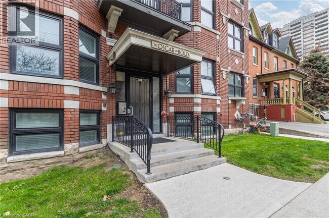 Photo - 27 Bold St Unit 101