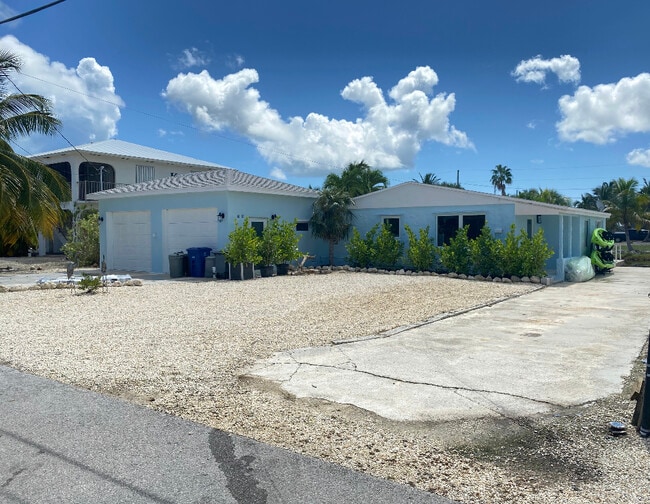 Photo - 30872 Minorca Dr