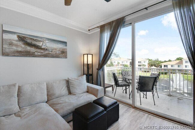 Photo - 7302 Myrtlewood Cir W