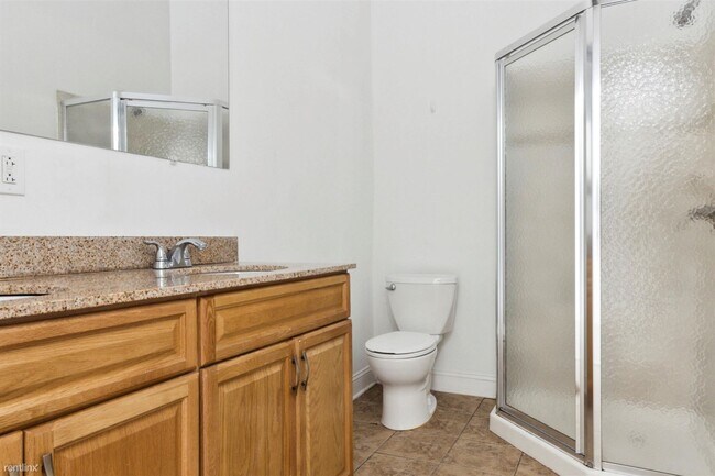 Photo - 3 br, 2 bath Triplex - 1539 CECIL B MOORE ... Unidad B