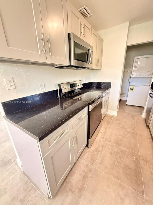 Photo - 4021 SW 27th St