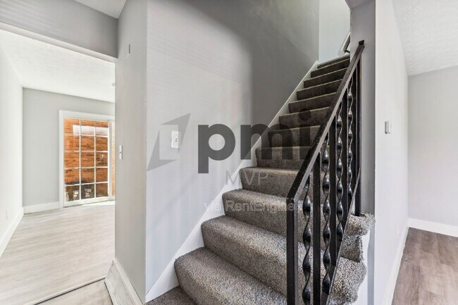 Photo - 4056 Carlton Ave Unit D