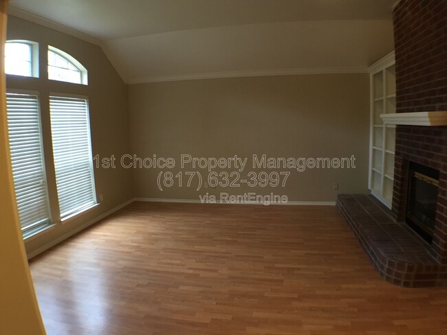 Photo - 1834 Meadow Crest Dr