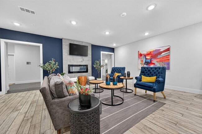 Photo - 6804 Westview Dr