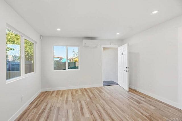 Photo - 4542 Polk Ave