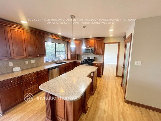 Photo - 5501 Riverlake Rd