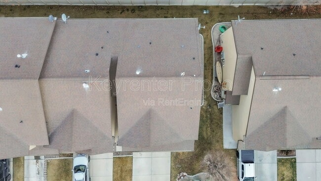 Photo - 2004 Churchill Dr