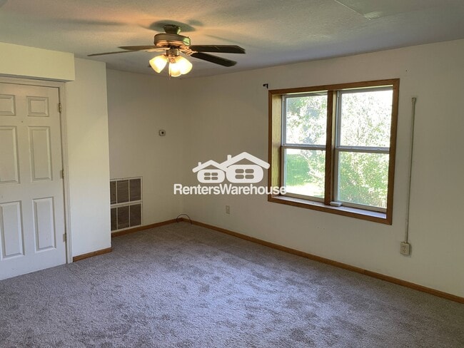 Photo - 1320 County Rd A