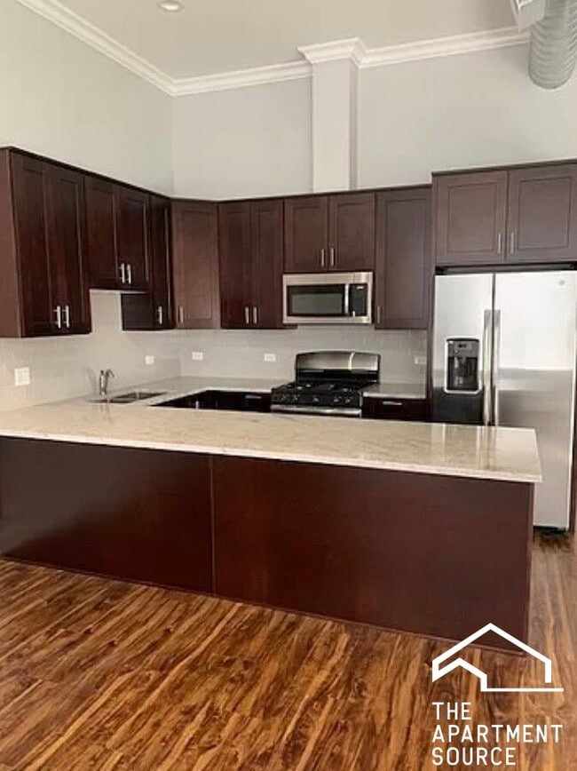 Photo - 3336 W Irving Park Rd Apartamentos Unidad 1