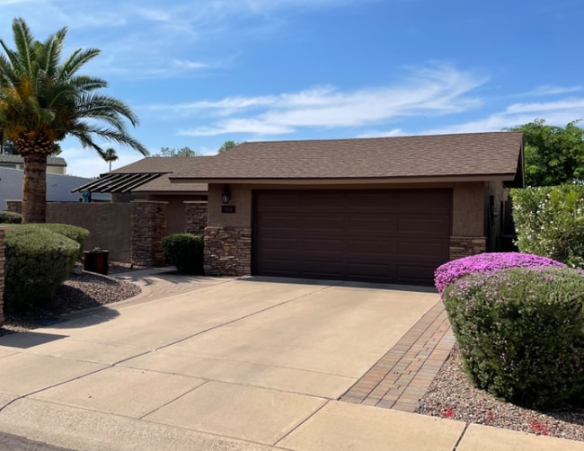 Building Photo - 7731 E Berridge Ln Rental