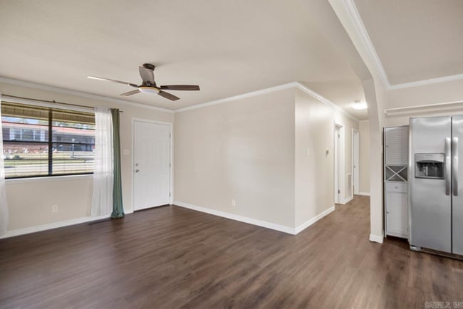 Photo - New Listing!